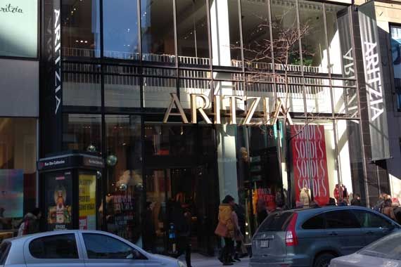Une boutique Aritzia au centre-ville de Montréal.