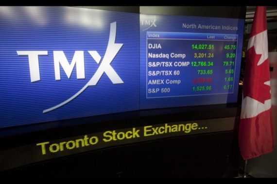 Un tableau d'affichage à la Bourse de Toronto
