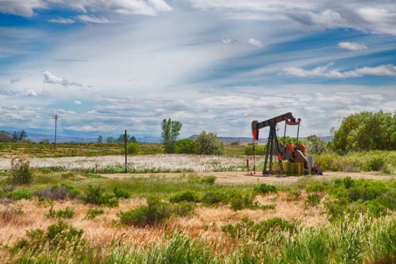 Un puits de pétrole au Wyoming