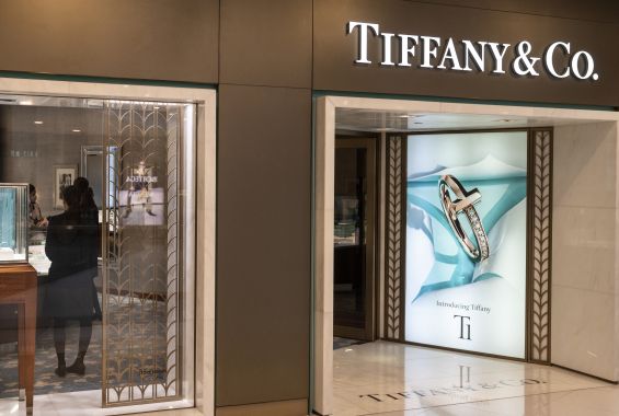 Un magasin Tiffany dans un centre commercial